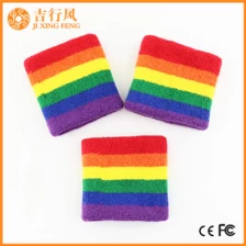 China kleurrijke polsbandjes leveranciers en fabrikanten produceren kleurrijke streep polsband fabrikant