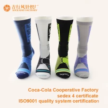 porcelana Fabricantes de calcetines de baloncesto personalizados China, 100 calcetines de baloncesto de algodón proveedores, calcetines de baloncesto chinos Fabricantes fabricante