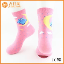 China cute cartoon socks women wholesaler custom cotton knitted women sock manufacturer