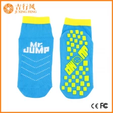 China zachte anti slip sokken leveranciers en fabrikanten China groothandel anti slip unisex sokken fabrikant