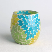 Cina barattolo di candela con superficie in mosaico di vetro con combinazione di colori giallo verde blu produttore