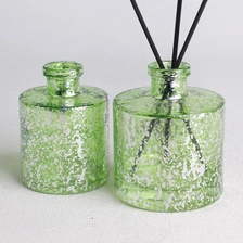 Cina Bottiglia di diffusore in vetro cilindrico a T-scollo a T-scollo a Tincetto a Tincetto Transparente. produttore