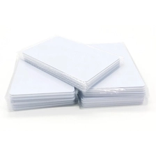 China Preço de fábrica cartão inteligente rfid 13.56mhz MF EV1 2K 4K 8K chip imprimível ISO 14443A rfid pvc gloss cartão em branco fabricante