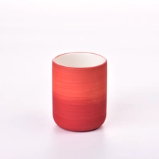 China 165ml Red Ceramic Candle Holders Customized Color Ceramic Vessel for Candle Making manufacturer
