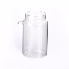 China Large capacity clear glass bottle wholesale manufacturer