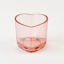 China Valentine's Gift Heart Shaped Glass Candle Jars Empty Heart Shaped Glass for Candle Making manufacturer
