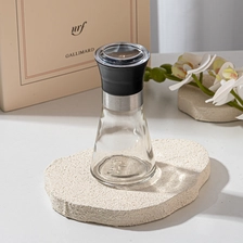 China 80ml Glass pepper shaker bottle with grinding cap manufacturer