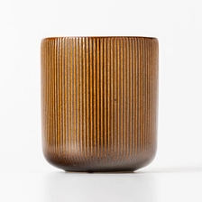 China New Design Stripe Brown Color Ceramic Candle Vessels manufacturer