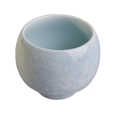 China Manufacturer blue round Empty ceramic Candle Jar For Candle Making manufacturer