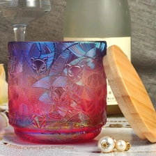 China Luxury 11oz Fox Pattern Glass Candle Jars For Home Decoration manufacturer