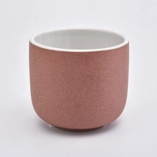 China Eco-friendly matte red Ceramic Candle container ceramic candle vessel manufacturer