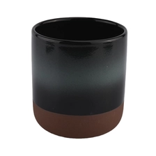 China New arrival empty decorative black ceramic candle holders home decoration manufacturer
