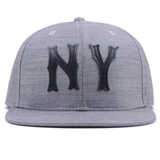 China 100% Baumwolle flache Krempe Mens Snapback Hut, leere Ebene Snapback Cap Hersteller