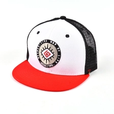 Cina ricamo logo baby trucker hat personalizzato produttore