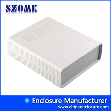 中国 塑胶ABS材质铝型材机箱AK-D-07,180x140x60mm 制造商