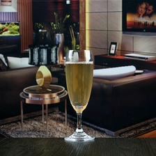 China 2017 popular inexpensive short stem champagne glass crystal stemware for wedding manufacturer