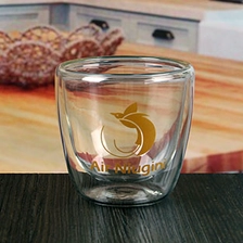 Chine Nouveau style 150 ml double isolation en tasses à thé en verre à base de borosilicate fabricant