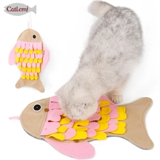 Chine Tampon renifleur pour chat en forme de poisson fabricant