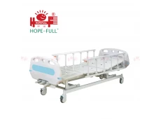 China LuckyMed Sa636a Three function manual hospital bed manufacturer