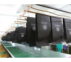 Produktion von Bekleidungssäcken