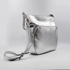 China Silver genuine leather woman shoulder bag-Colorful real leather shoulder bag for lady manufacturer