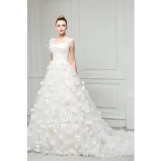 China ZZ bridal 2019 handmade flowers strapless ruffled A-line wedding dress manufacturer
