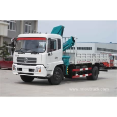China China famous brand Dongfeng Tianjin 4x2 truck mounted crane 5T, folding arms truck crane manufacturer