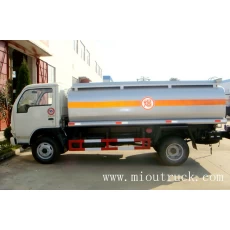 porcelana Dongfeng 110HP 4 * 2 de conducción de vehículos de transporte de tipo gasolina fabricante