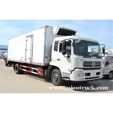 China Dongfeng 4X2 32m³ Refrigerator Truck manufacturer