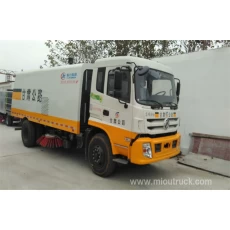 China Euro 3 Emission standard Dongfeng 4*2 road sweeping truck 210 horsepower for sale manufacturer