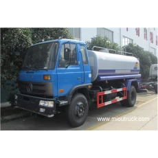 중국 판매를위한 뜨거운 판매 국제 디자인 4 × 2 물 탱크 트럭 제조업체