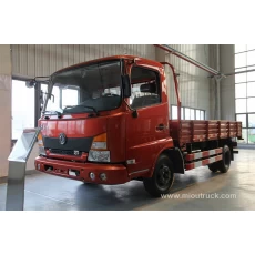 China Marca líder euro3 Dongfeng 4x2 130HP 2 ton caminhão de despejo mini fabricante