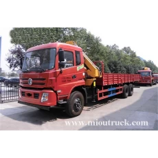 الصين دونغفنغ شاحنة نوع 6X4 قابلة للطي مع رافعة 10ton الصانع