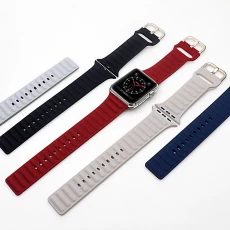 China CBIW444 Sport Siliconen Horlogeband voor Apple Smart Watch Series 7 6 5 4 3 2 1 fabrikant