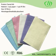 China Colorful 3ply Disposable Dental Bibs Waterproof Napkins manufacturer
