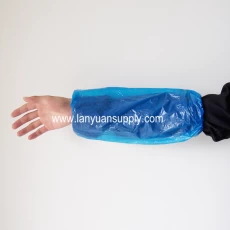 China Disposable waterproof PE plastic sleeve cover/oversleeves manufacturer