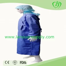 China Neue Ankunft chirurgische Kleider wiederholt verwendetes wasserdichtes medizinisches Chirurgkleid / Betriebskleid mit europäischer Art Hersteller