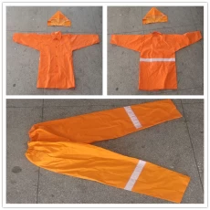 China Orange Rain Gear in a Pouch With Reflective Tape manufacturer