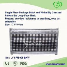 China Single Piece Package Black and White Big Checked Pattern Ear Loop Face Mask manufacturer