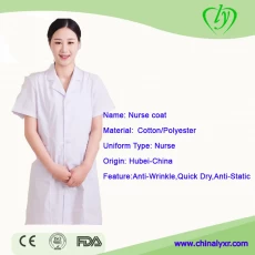 China Weiße Uniform 100% Baumwolle Mantel für weibliche und männliche Krankenschwestern Hersteller