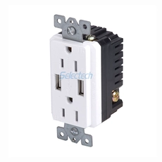 China Nordamerika-Steckdosen für das USB-Aufladen 125V 15A Heißer Verkauf 2.1A 4.2A Doppel-USB-Steckdosen-Ladegerät Lieferant Embedded Core Hersteller
