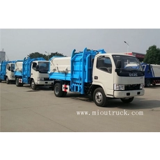 ประเทศจีน 4 - 5 tons self-loading garbage truck hanging buckets with compressed garbage truck ผู้ผลิต