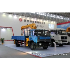 Chine 4 ton dongfeng 4 * 2 180ch Euro3 bras droit camion grue fabricant