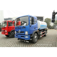 الصين Dongfeng 170hp 4x2 water tank truck الصانع