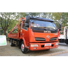 porcelana Dongfeng 4*2 type 140 Hp 4.5 ton heavy cargo truck fabricante