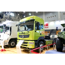 Китай Dongfeng 4x2 340л.с. тягач используется в порту производителя