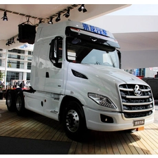 Китай Dongfeng 6*4 trailer truck tracked tractor 520hp tractor head sale производителя