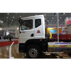 Китай Dongfeng Shenyu Yu Long heavy truck 260 horsepower 4X2LNG tractor truck производителя