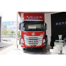 Tsina Dongfeng chenglong H7 6 * 4 500HP Tractor Truck Manufacturer