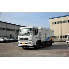 porcelana precio bajo con buena vehículo de rendimiento de la marca Dongfeng carretera GW 12495kg barrer con función de lavado fabricante
